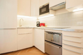 
                                                                                        Location
                                                                                         Appartement meublé, temporaire