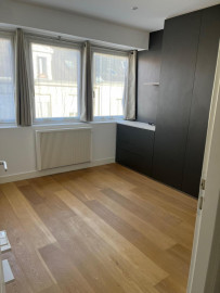 
                                                                                        Vente
                                                                                         Appartement moderne 3 pièces + double parking