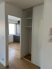 
                                                                                        Vente
                                                                                         Appartement moderne 3 pièces + double parking