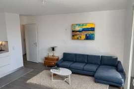 
                                                                                        Vente
                                                                                         Appartement récent,  3p de 62m² avec balcon