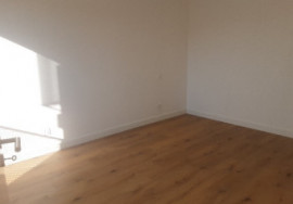 
                                                                                        Location
                                                                                         Appartement T2 42m² à Bègles