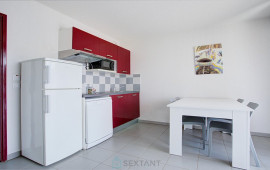 
                                                                                        Vente
                                                                                         APPARTEMENT T2 PLUS CABINE. 6 COUCHAGES. TERRASSE. PARKING.