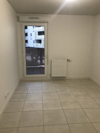 
                                                                                        Location
                                                                                         Appartement T3 63m² à null