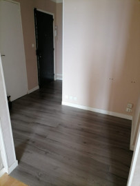 
                                                                                        Vente
                                                                                         Appartement T5 91 m2