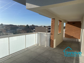 
                                                                                        Vente
                                                                                         Appartement T5 duplex dernier étage