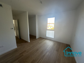 
                                                                                        Vente
                                                                                         Appartement T5 duplex dernier étage