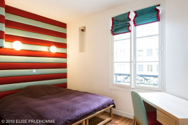 
                                                                                        Location
                                                                                         Appartement trois pièces d´exeption libre de suite