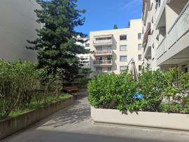 
                                                                                        Vente
                                                                                         Appartement type T4 Quartier Part Dieu Lyon 69003