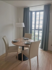 
                                                                                        Location
                                                                                         Appartement une chambre in Puteaux