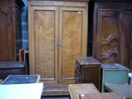 
                                                                        Meuble
                                                                         Armoire 2 portes, promotion