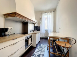 
                                                                                        Vente
                                                                                         AVIGNON INTRA MUROS - QUARTIER RASPAIL - APPARTEMENT 3 PIECES 91m²