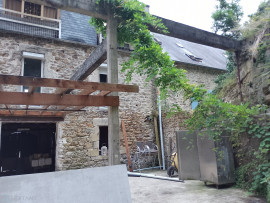 
                                                                                        Vente
                                                                                         Batisse historique 450m2 pour investissement locatif