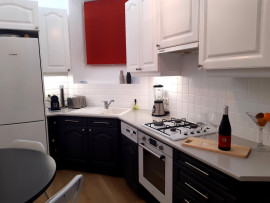 
                                                                                        Location
                                                                                         Beau 3P avec jardin et parking centre cannes (loyer tout inclus)