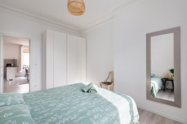 
                                                                                        Location
                                                                                         Beau Duplex, St Denis Centre (10 min Paris métro) (loyer tout inclus)