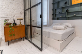 
                                                                                        Location
                                                                                         Beau loft avec terrasse à Montmartre