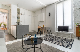 
                                                                                        Location
                                                                                         Beau loft avec terrasse à Montmartre