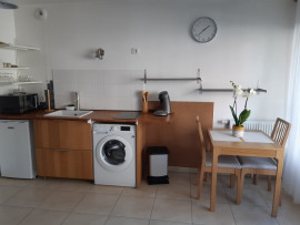 
                                                                                        Location
                                                                                         Beau Studio 27m2 meublé Montrouge