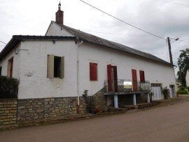 
                                                                                        Vente
                                                                                         Beaucoup de potentiel sur plus de 1.000m²