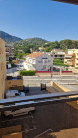 
                                                                                        Vente
                                                                                         Bel appartement 3 pièces - 72 m² - Terrasse - Balcons - Piscine - 300m de la mer