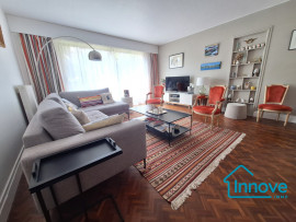 
                                                                                        Vente
                                                                                         Bel appartement avec 3 chambres, en excellent état et très bon