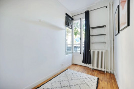 
                                                                                        Location
                                                                                         Bel appartement avec jardin - MIRABEAU/VERSAILLES