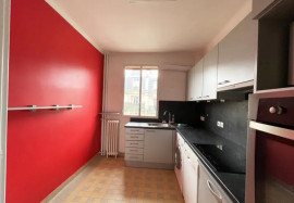 
                                                                                        Location
                                                                                         Bel appartement de 3 pièces