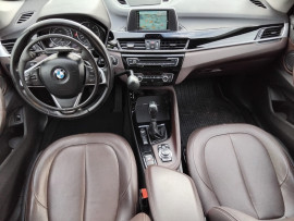 
                                                                                        Voiture
                                                                                         BMW X1