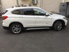 
                                                                                        Voiture
                                                                                         BMW X1