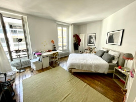 
                                                                                        Vente
                                                                                         Boulogne-Billancourt-118 m²- 4 pièces - 3 chambres