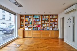 
                                                                                        Location
                                                                                         Boutique de 40m²- Paris 13ème Les Gobelins