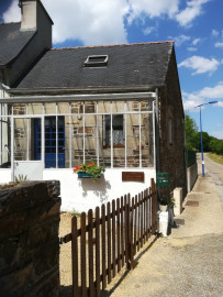 
                                                                                        Location de vacances
                                                                                         Bretagne, petit gite 2 personnes Monts d'Arrée