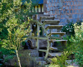 
                                                                                        Vente
                                                                                         BRETAGNE PROPRIETE AVEC SON MOULIN 20 HA ETANG