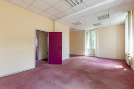 
                                                                                        Vente
                                                                                         Bureaux - 562 m² - Châlons-en-Champagne