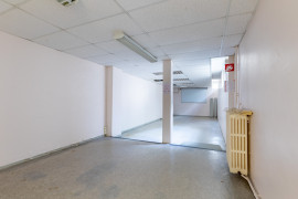 
                                                                                        Vente
                                                                                         Bureaux - 562 m² - Châlons-en-Champagne