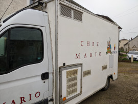 
                                                                                        Utilitaire
                                                                                         camion pizza