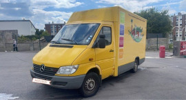 
                                                                        Utilitaire
                                                                         Camion Sprinter 313cdi food truck ,pizza ,magasin