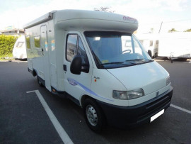 
                                                                                        Utilitaire
                                                                                         Camping car profilé Challenger 102 de mars 2002.