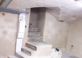 
                                                                                        Location
                                                                                         Cave 25 m² stockage/atelier rue Fondaudège