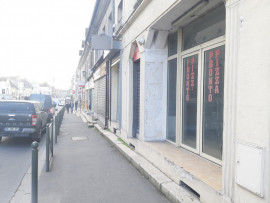 
                                                                                        Vente
                                                                                         CENTRE VILLE LOCAL MURS D'UN COMMERCIAL