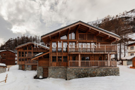 
                                                                                        Location de vacances
                                                                                         Chalet Izzara