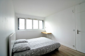 
                                                                                        Colocation
                                                                                         Chambre 1 -  1 chambre disponible en colocation