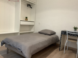 
                                                                                        Location
                                                                                         Chambre à louer dans maison (loyer tout inclus)