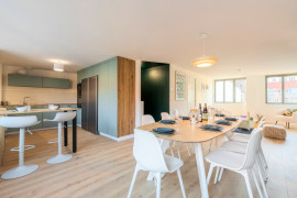 
                                                                                        Location
                                                                                         Chambre avec SDB privée - Coliving - Lille Centre