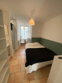 
                                                                                        Location
                                                                                         Chambre avec sdb privée - Lille Sébastopol