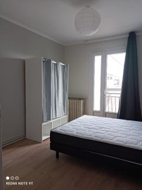 
                                                                                        Colocation
                                                                                         Chambre colocation avec salle d'eau privée