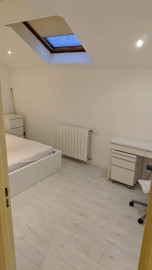 
                                                                                        Colocation
                                                                                         Chambre  dans un appartement très lumineux