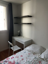 
                                                                                        Location
                                                                                         Chambre Lyon 8, pied du tram et ménage compris :)