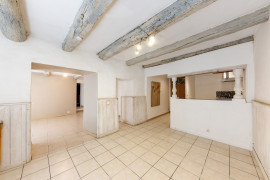 
                                                                                        Vente
                                                                                         Charmant Duplex 3 Pièces au Cœur de Villars-sur-Var