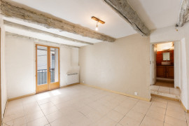 
                                                                                        Vente
                                                                                         Charmant Duplex 3 Pièces au Cœur de Villars-sur-Var