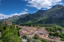 
                                                                                        Vente
                                                                                         Charmant Duplex 3 Pièces au Cœur de Villars-sur-Var